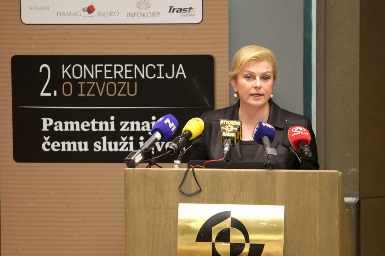Grabar-Kitarović: Treba cijeli sustav izgraditi da se tvrtke i gospodarstva pripreme za izvoz