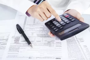 Dodatnim troškovima i milijunima podataka protiv nelikvidnosti!?