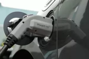 Osijek dobio dvije punionice za električna vozila