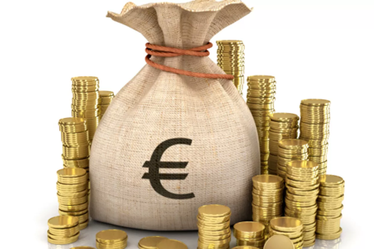 Ograničavanje bonusa i tečajna razlika smanjuju broj milijunaša među bankarima u EU