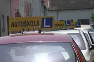 AZTN: nepoželjno je ograničavanje broja autoškola