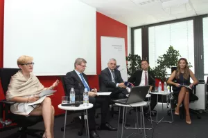 Država najveći poslodavac, a nema dobrovoljni mirovinski fond