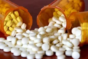 Lijek koji koriste oboljeli od AIDS-a, raka ili trudnice preko noći poskupio 5000 posto!