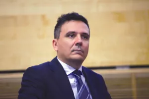 Sada je najoptimističniji Hrvoje Stojić s plus jedan posto