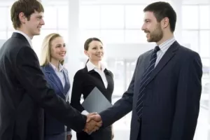 Kako se ponašati u poslovnom svijetu? Ova knjiga daje odgovore na to pitanje...