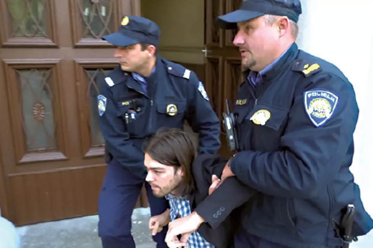 Policajci u  strahu od izbora