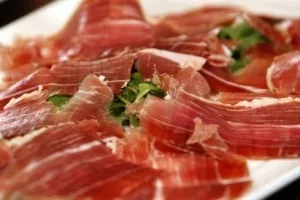 EK odgovorila Piculi: Dalmatinski pršut bit će uskoro zaštićen