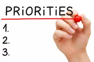 E, da se novi premijer fokusira samo na javni dug, upravu i izvoz...