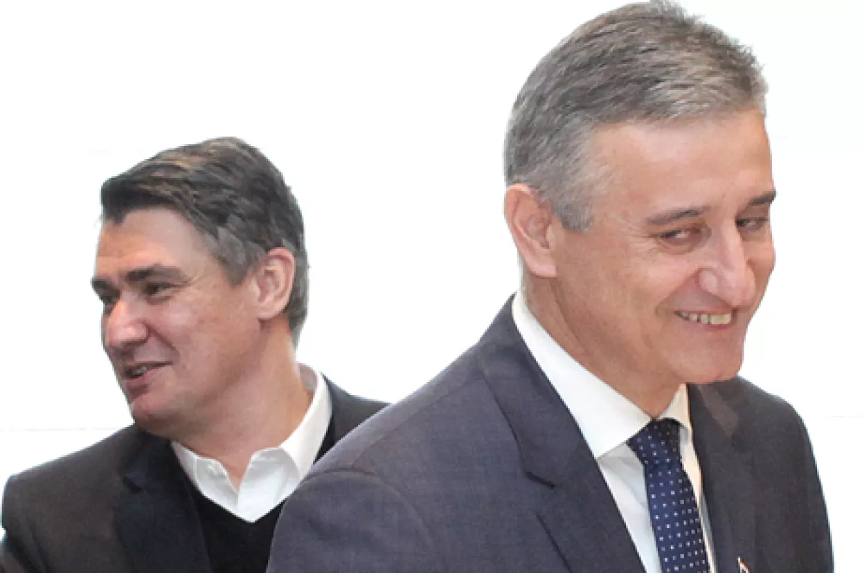 Petrov i Karamarko pokazali Predsjednici 78 potpisa! U srijedu ime mandatara