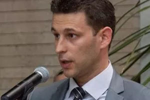 Zadnja nam je nada da Amerikanci stoje iza buduće, koje god vlade