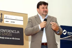 Kavran bi industrijsku komoru