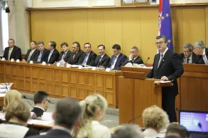 Orešković: Tri glavna cilja ove Vlade su gospodarski rast, konkurentnost i kvaliteta života