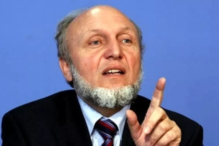 Orešković treba dva savjetnika – Sinna i jednoga komunikatora