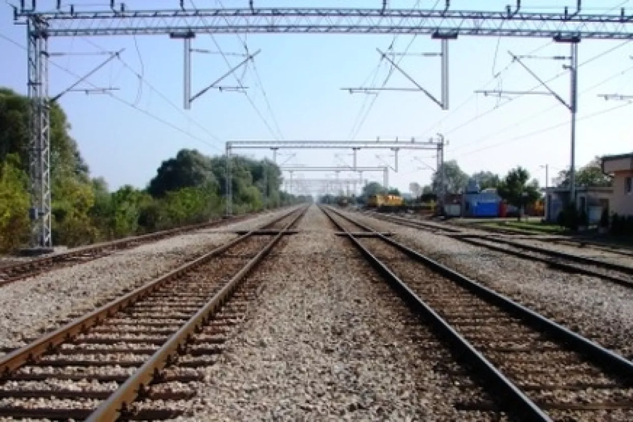 Nizinska pruga isplati se samo ako se riječka luka preseli na Krk