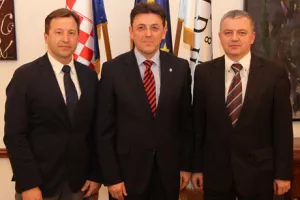 Koje su mogućnosti bolje suradnje između HGK i ministarstava gospodarstva i poduzetništva?