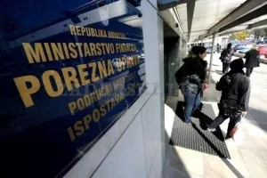 Građani poslali u Poreznu upravu gotovo 9 milijuna računa