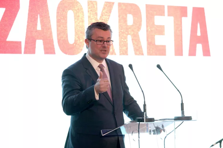 Ore&scaron;ković: Razmatramo kori&scaron;tenje 2. mirovinskog stupa za smanjivanje duga autocesta