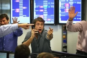 Bonusi na Wall Streetu su smanjeni, sada je prosjek tek 146.200 dolara