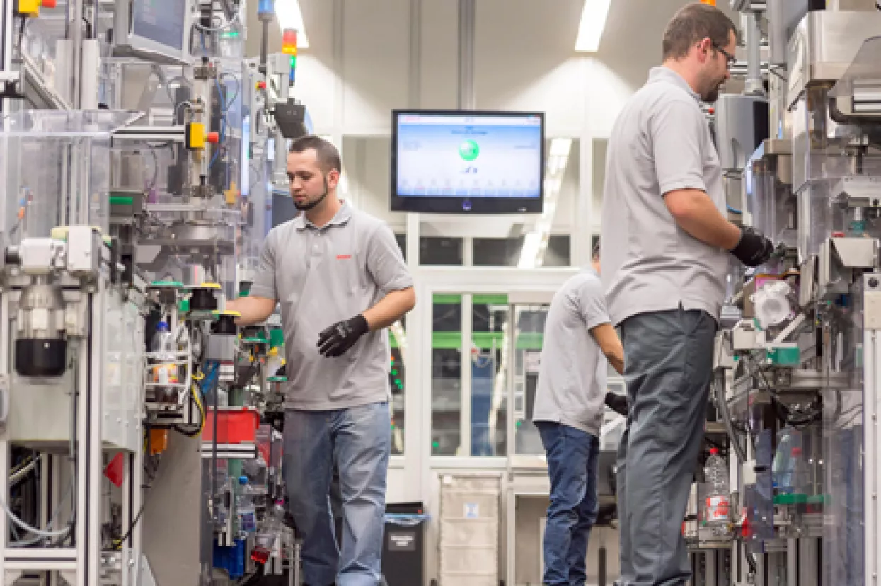 Bosch objedinjuje standarde platforme "Industrie 4.0" i organizacije Industrial Internet Consortium