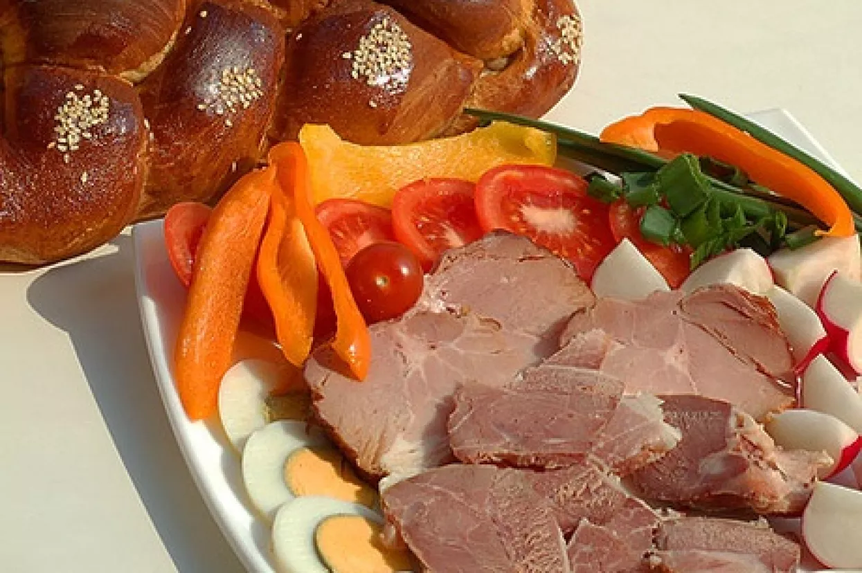 Za uskrsnu košaricu građani će izdvojiti od 650 do 1600 kuna