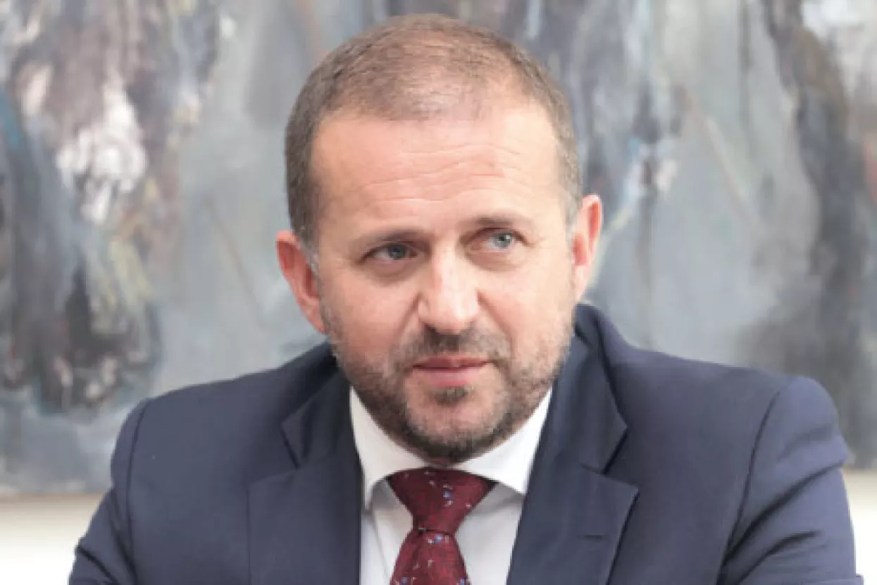 Blagi rast potražnje za sefovima