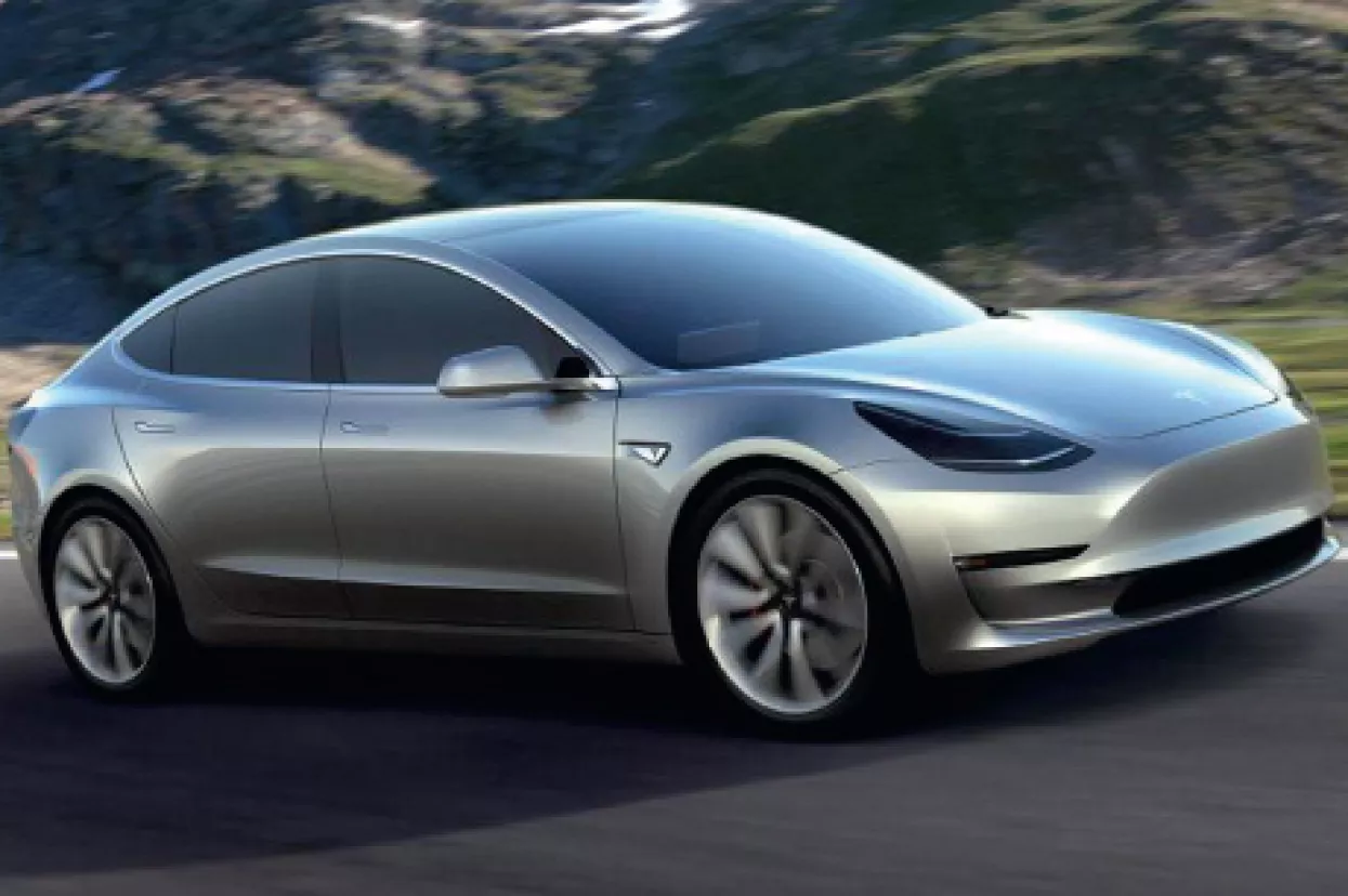 Tesla Model 3 je apsolutni hit o kojem svi govore