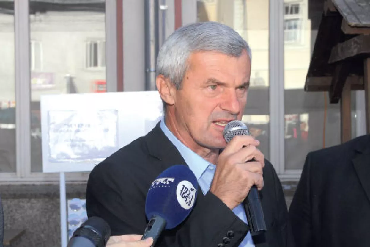 Zona Ogulin: Na mamac besplatnog zemljišta uhvatilo se šest tvrtki