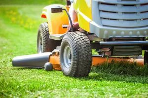 Poštari uvijek zvone dvaput, a finski poštari kose travu