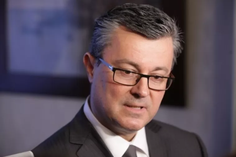 Evo kako će se smanjiti javni dug, nezaposlenost i reformirati javna uprava