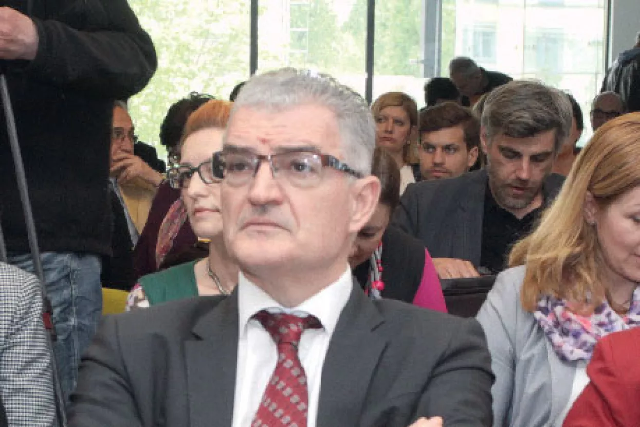 PBZ - Banka prodaje svoj udio u Intesa Sanpaolo Cardu za 33 milijuna eura