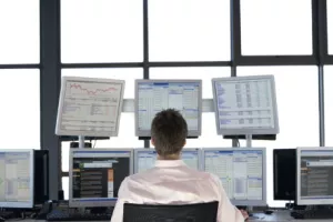 Trećina izvještaja ne ispunjava standarde regulatora. Zašto se to događa?