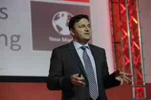 Poslovanje se seli u oblak