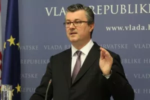 Vjerujem da Karamarko nije napravio ni&scaron;ta protiv interesa RH. Formirat ću pregovarački tim za Inu