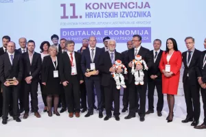 Pliva, Industrius i Nanobit najbolji veliki, srednji i mali izvoznik u 2015. godini