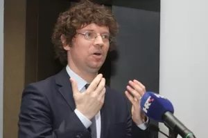 Šustar pozvao Jokića da završi rad na kurikularnoj reformi, Radnu skupinu prozvao zbog kašnjenja