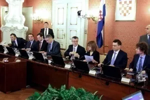 Puškarić: Vlade će biti sa ili bez Karamarka, no kome ova situacija (naj)više odgovara
