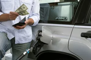 AZTN istražio što utječe na formiranje cijene goriva