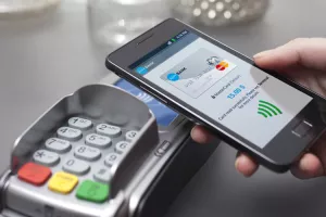 U Hrvatskoj raste online i kupnja putem pametnih telefona i beskontaktno plaćanje