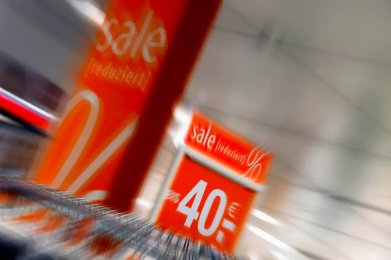 Gotovo 70 posto građana s nestrpljenjem očekuje ljetno sezonsko sniženje