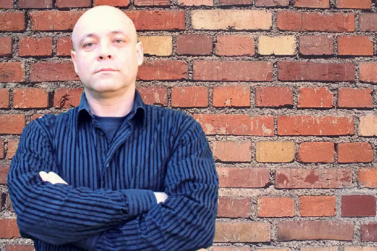 Živi zid u epidemiji preslagivanja