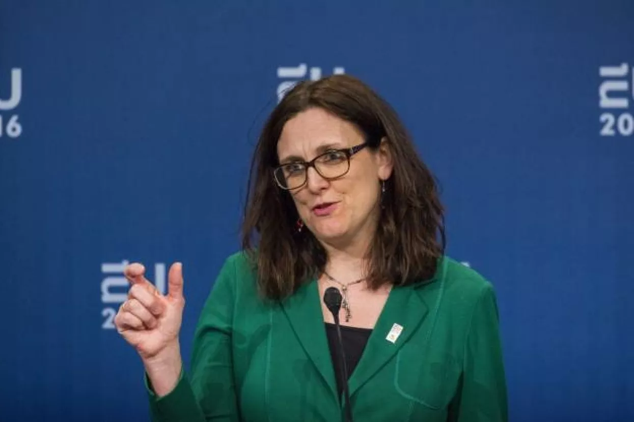 Juncker traži da se CETA usvoji bez nacionalnih rasprava