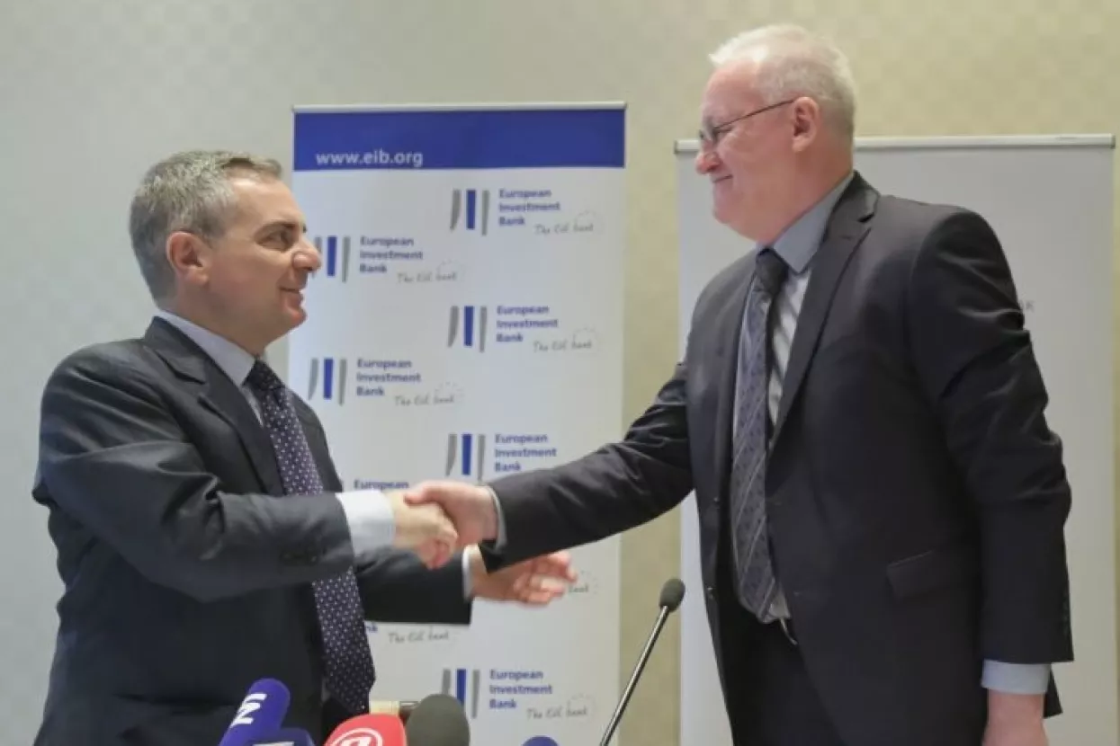EIB i HBOR: Potpisan ugovor od 250 milijuna eura kojim će se kreditirati mali i srednji poduzetnici