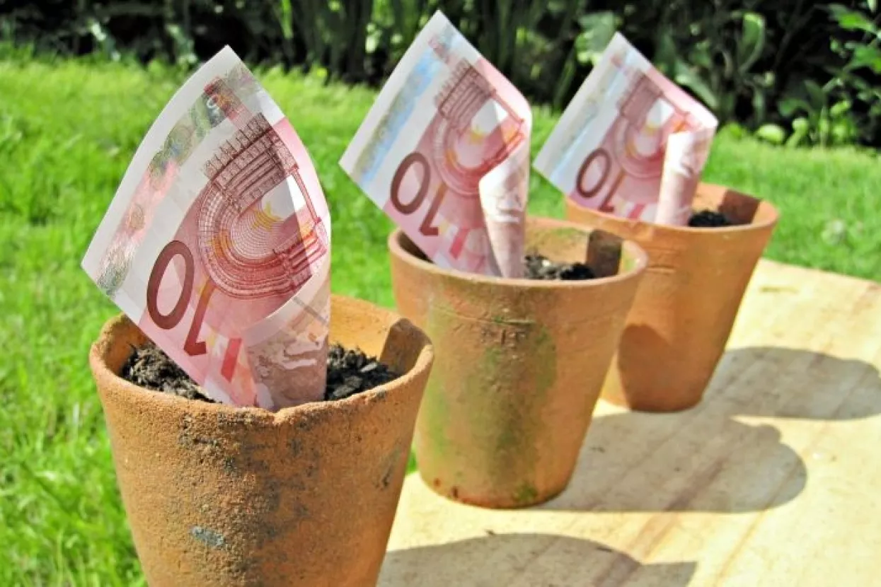 Njemačka zaradila 1,5 milijarde eura zaduživanjem