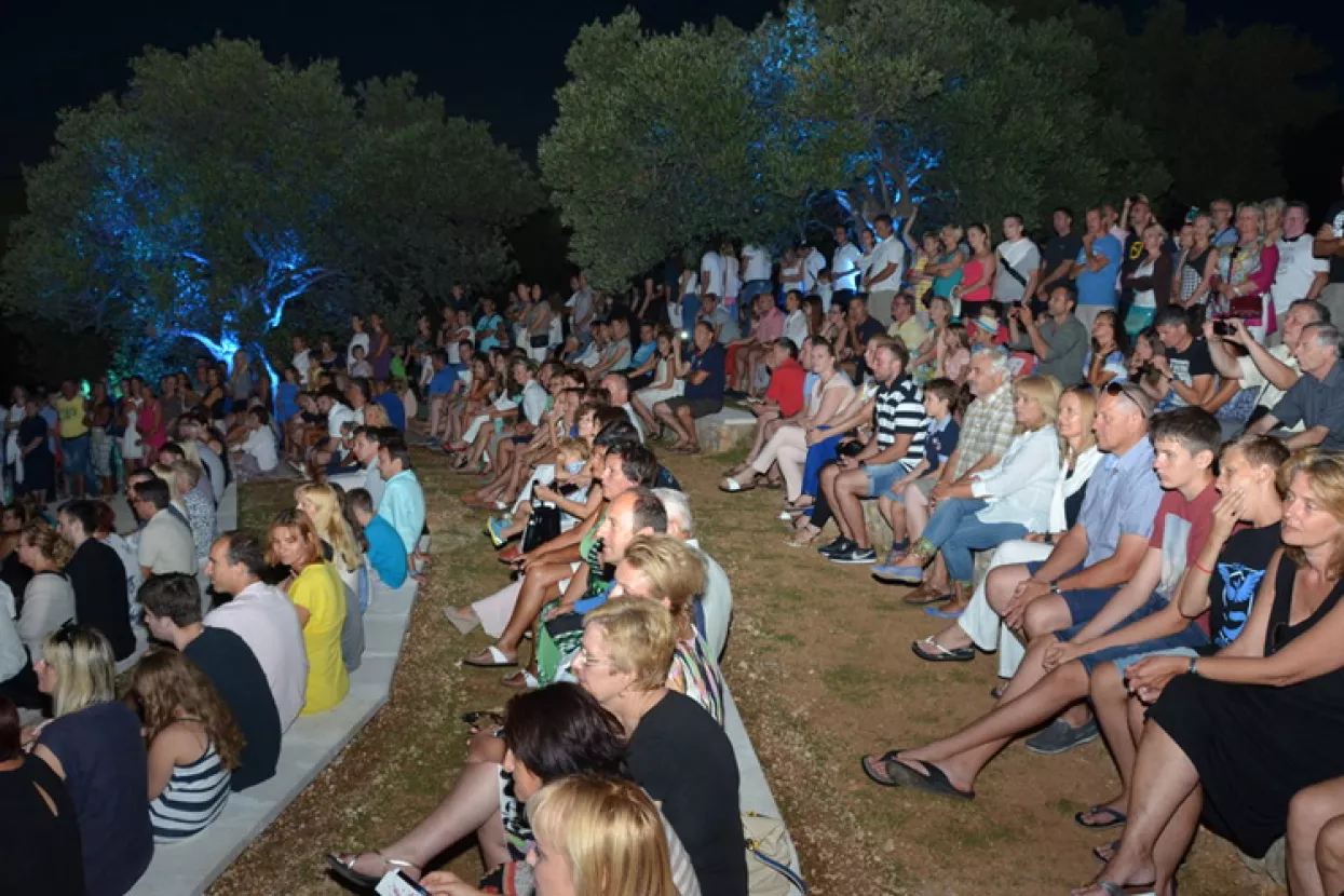 Vrtovi lunjskih maslina u novom ruhu nakon druge faze radova vrijednih 1,5 milijuna kuna