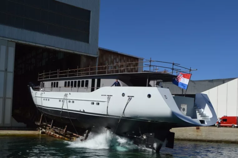 U Brodosplitu porinut jedrenjak obitelji Ercegović