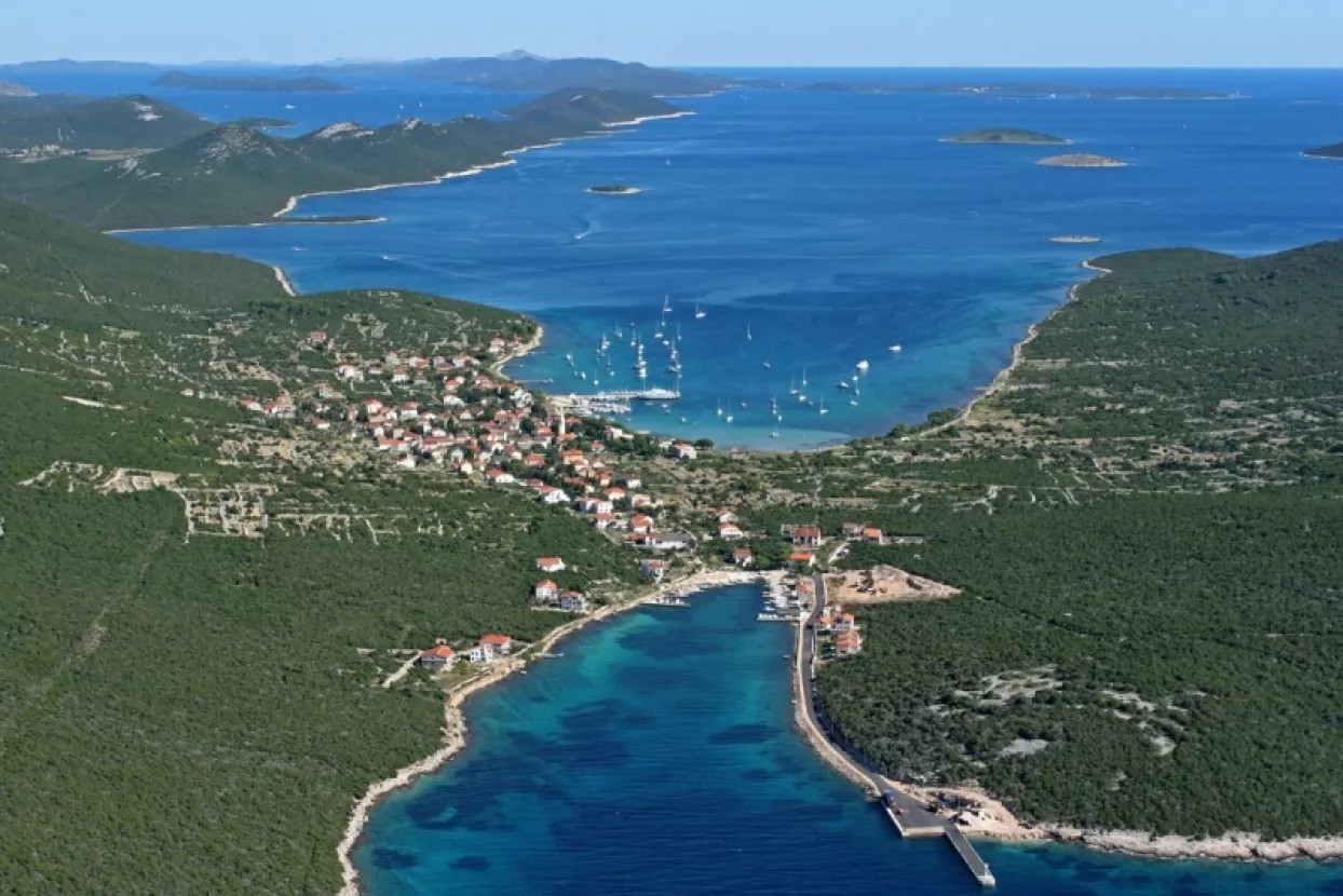 Otočni poduzetnici lani uprihodovali 9,7 milijardi kuna, 10 posto više nego 2014.