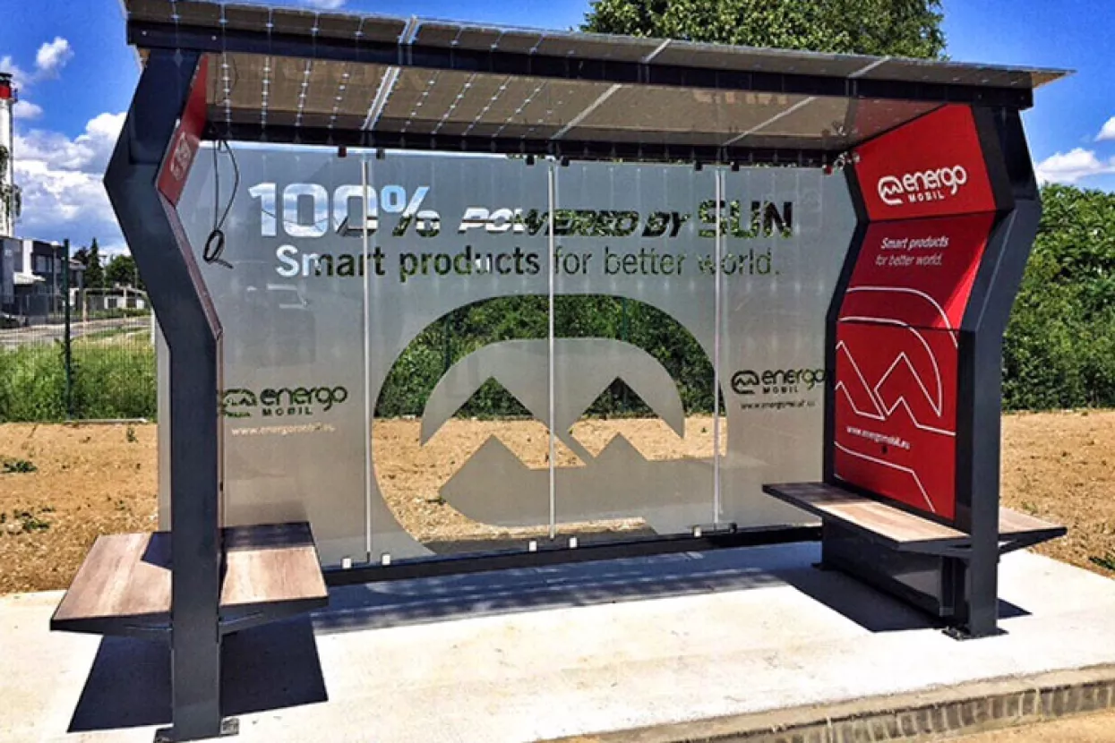 Nakon solarne klupe, solarna autobusna stanica hrvatski izvozni hit