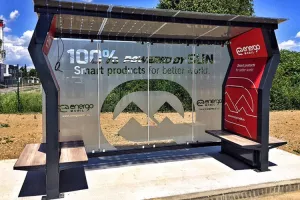 Nakon solarne klupe, solarna autobusna stanica hrvatski izvozni hit