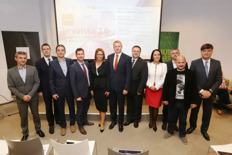 Digitalizacija u RH samo što nije, ali starog je konja teško naučiti novi trik