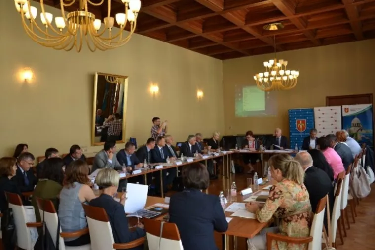 Župani nezadovoljni novim Pravilnikom o specijalističkom usavršavanju doktora medicine